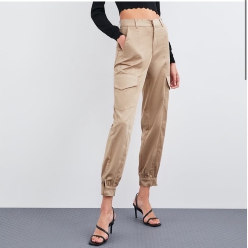 Zara nude satin cargo pants - Picture 5 of 5